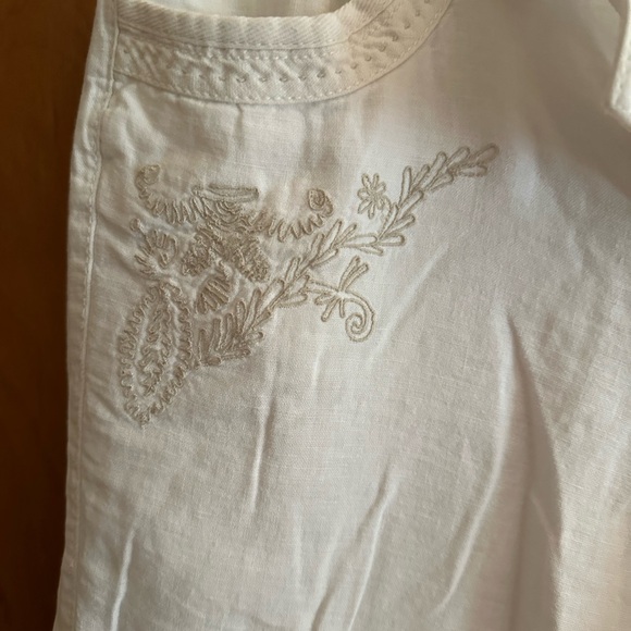 Sonoma Modern Fit White Capri Pants - Picture 3 of 5